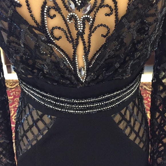 Show-Stopping Rengin Gown - Picture 7 of 8